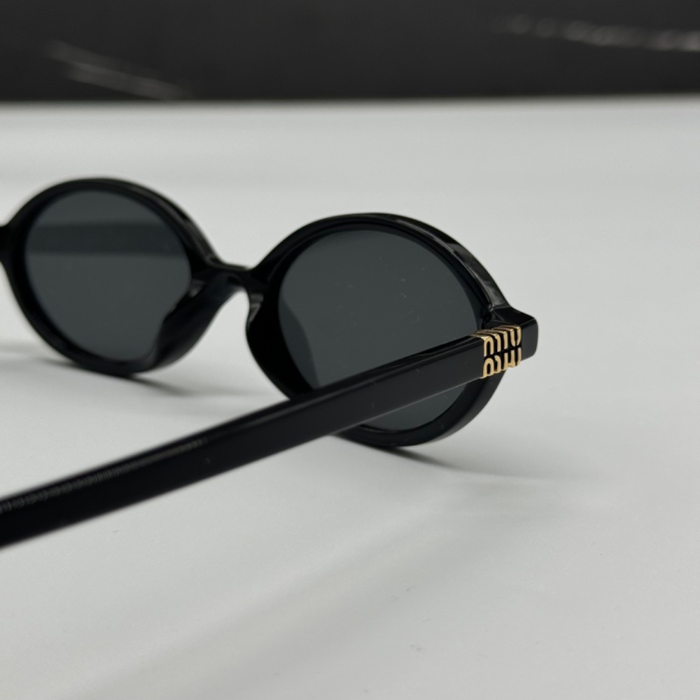 NEW MU 04ZS 1AB5S0 MIU MIU SUNGLASSES MU04ZS 1AB5S0 BLACK SMU 04ZS WOMEN - Picture 11 of 14
